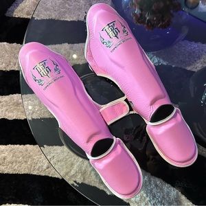 TOP KING Muay Thai/Kickboxing Shin Guards "Pro" Genuine Leather